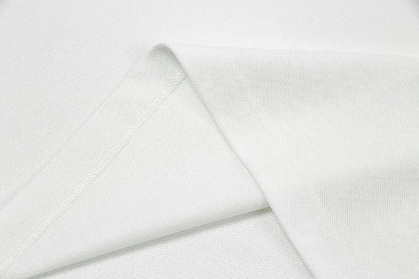 Moncler SS Premium POLO ， ， ， LOGO ， Classic ， ！ ， ， ， ， Breathable ， ， ！ ， ， ， ， ， ， ， Premium ！ Sizes：M-XXXL ：